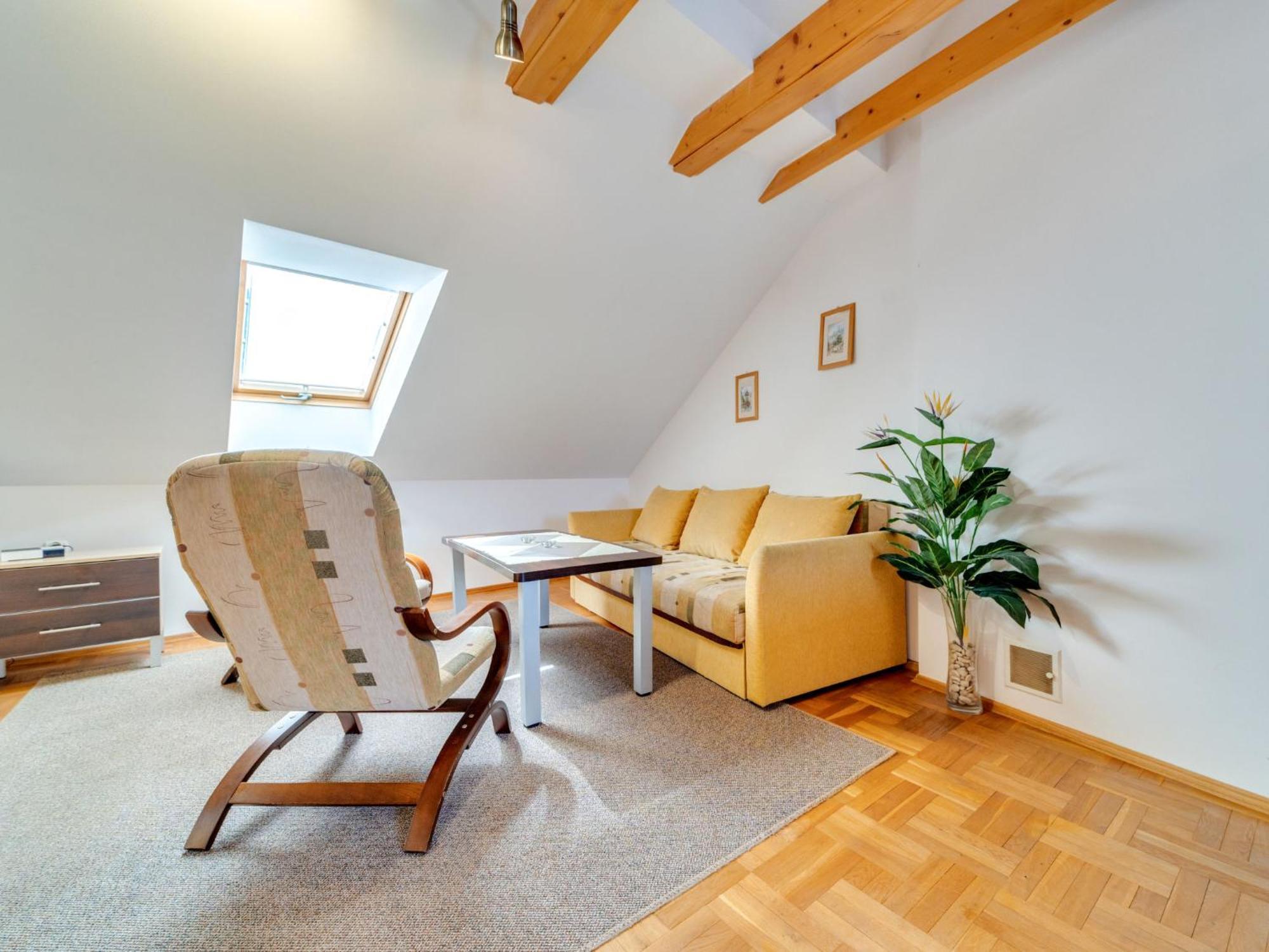 Apartment Krolowej Jadwigi By Interhome คราคูฟ ภายนอก รูปภาพ